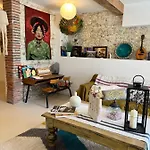 Bed and breakfast Le Cedre 1830 De Charme Et 3*