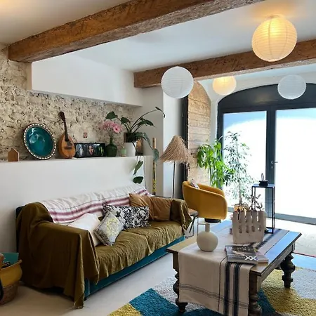 Le Cèdre 1830 De Charme Et 3*