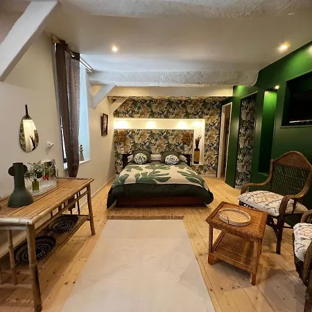 Couette-café Le Cèdre 1830 De Charme Et Saint-Feliu-d'Avall